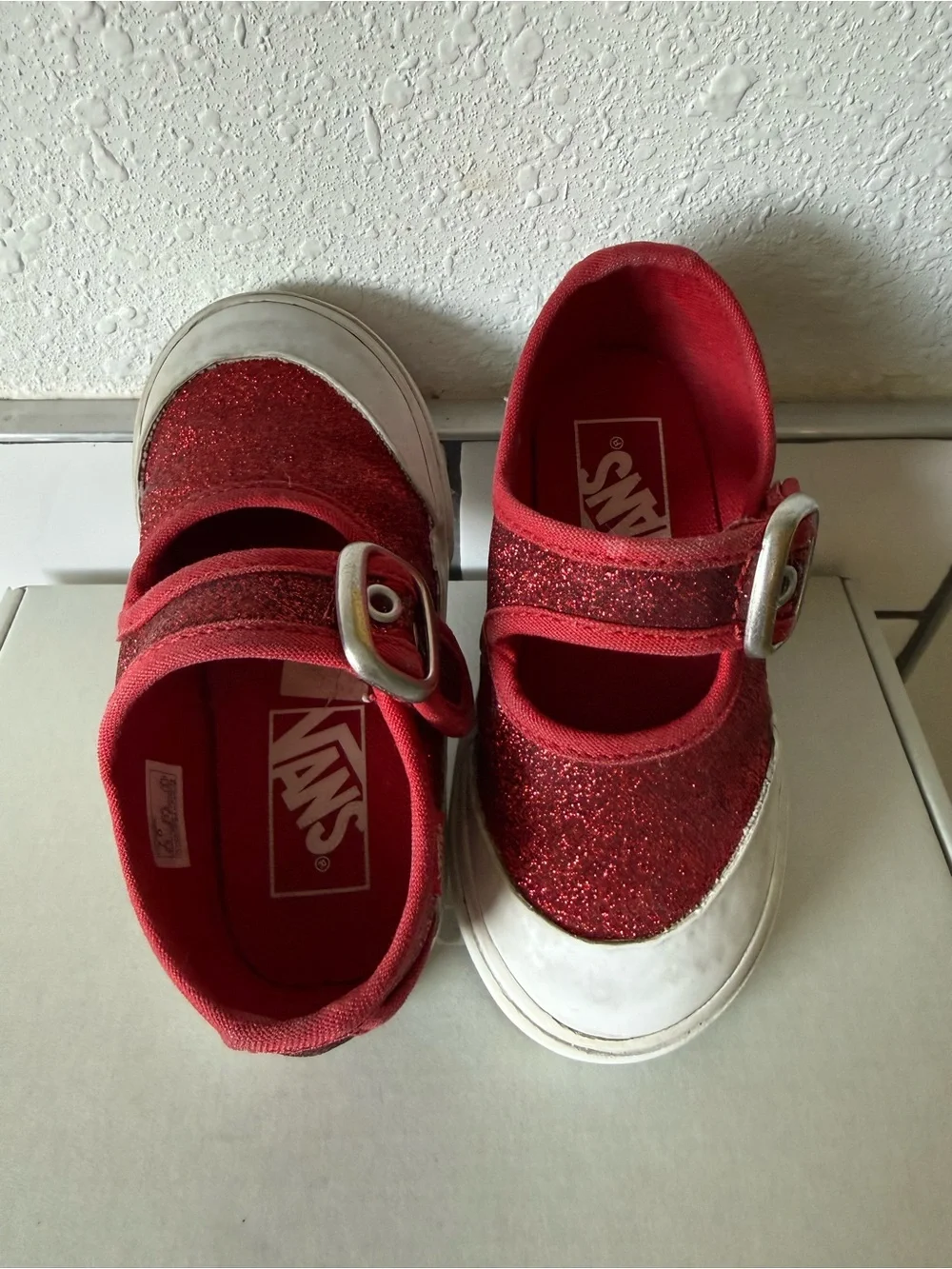 Vans Kids Red Glitter Mary Jane Slip-On Sneakers with Buckle